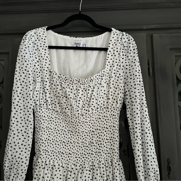 Princess Polly white navy blue floral dress - Picture 4 of 10